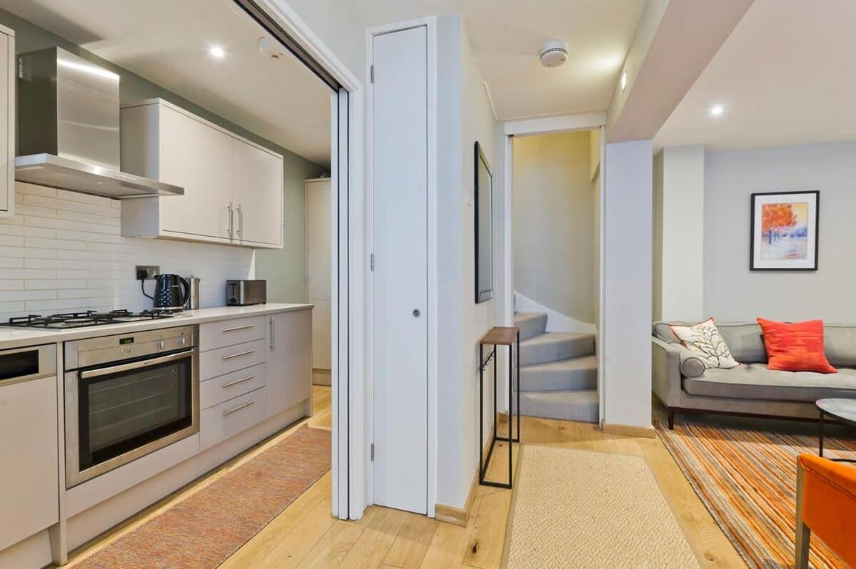 Sweet Marble Arch 2 Bedroom Mews House Casa vacanze *