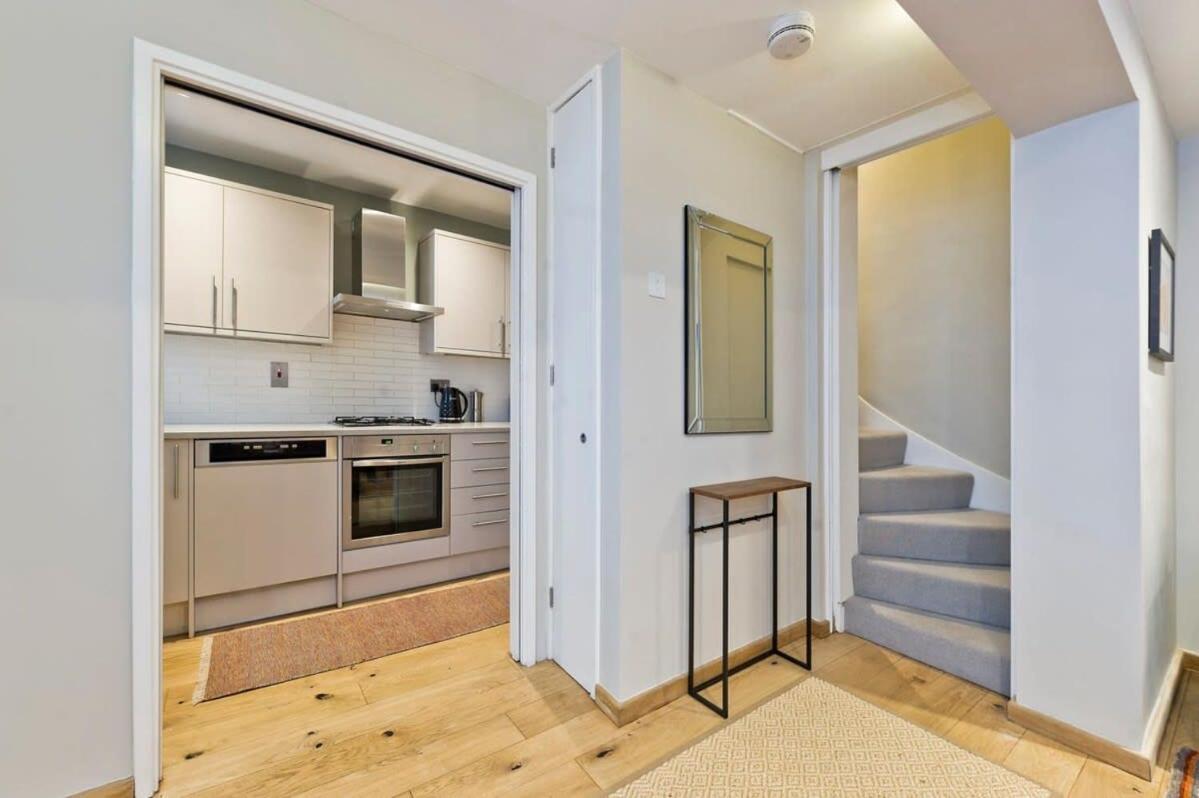 Casa vacanze Sweet Marble Arch 2 Bedroom Mews House